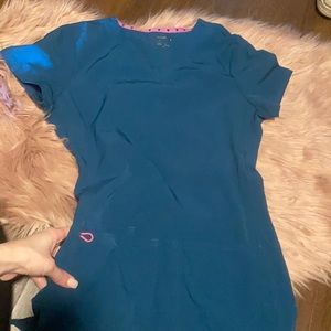 HEART SOUL SCRUB TOP